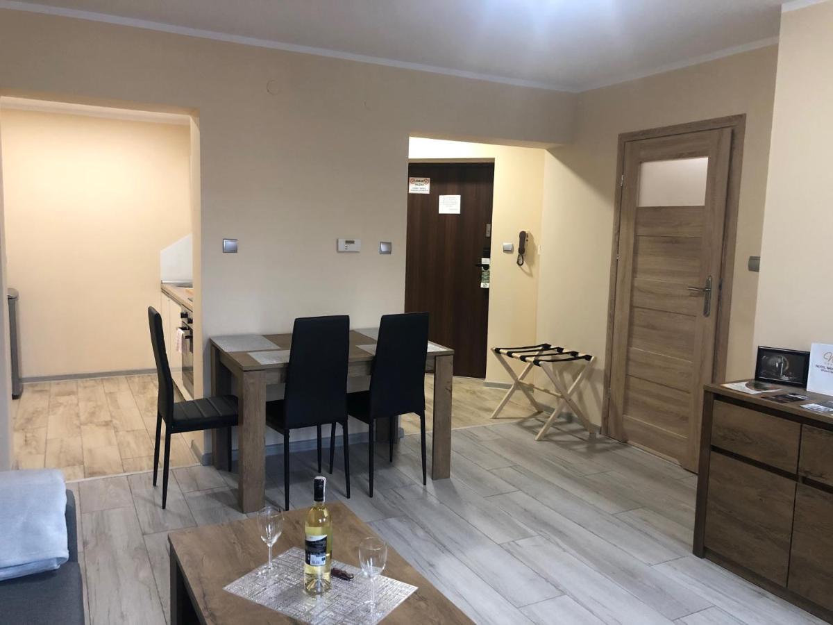 Apartamenty Alicja Dzierżoniów Exteriér fotografie