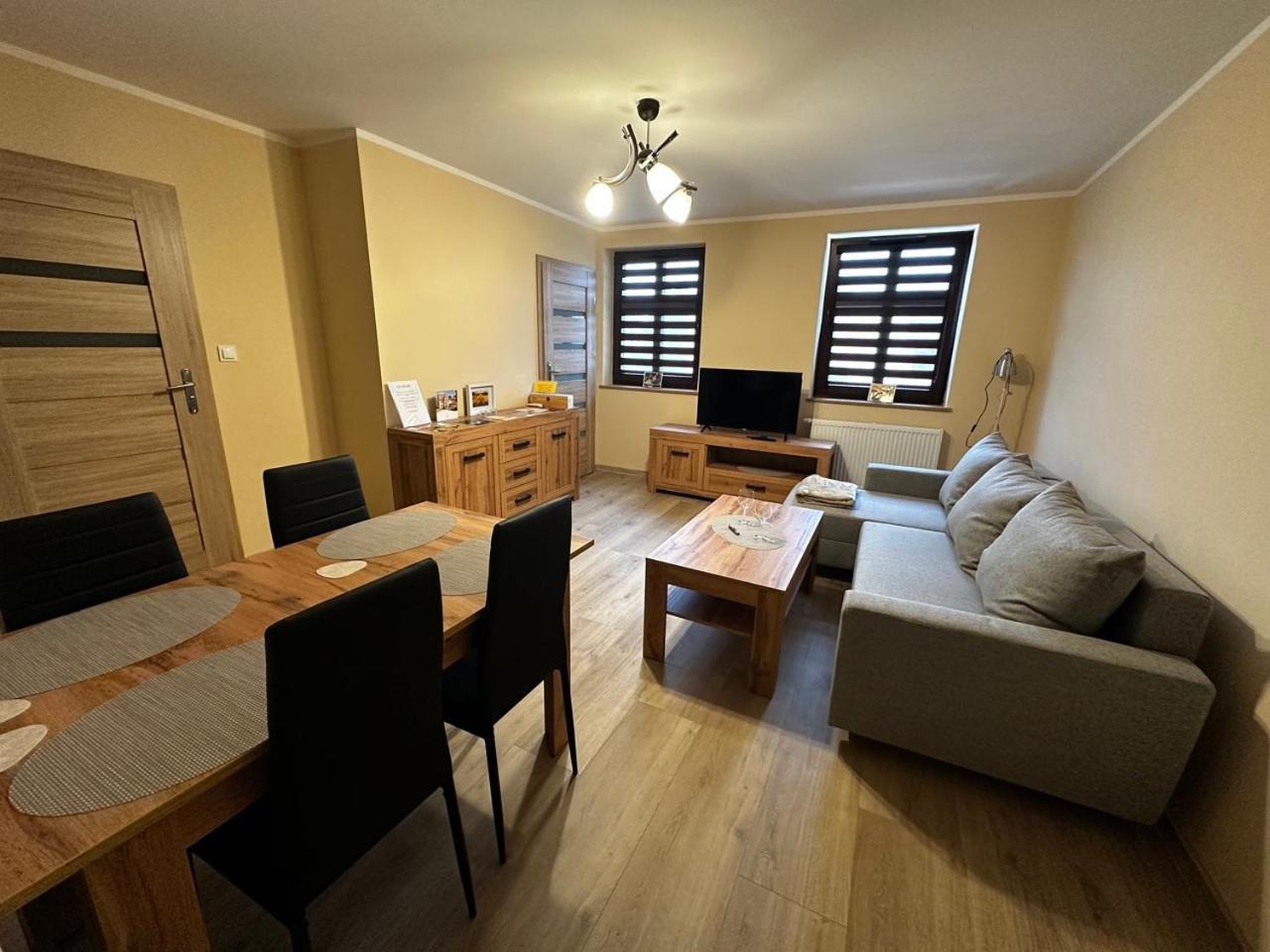 Apartamenty Alicja Dzierżoniów Exteriér fotografie